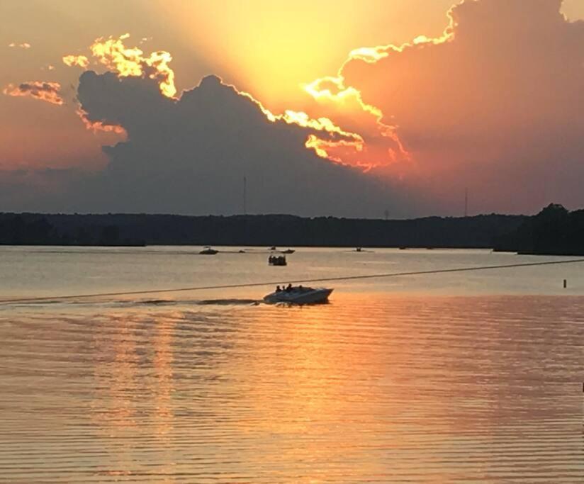 Eagle'S Nest Cottage - Lake Anna Waterfront Bumpass Экстерьер фото